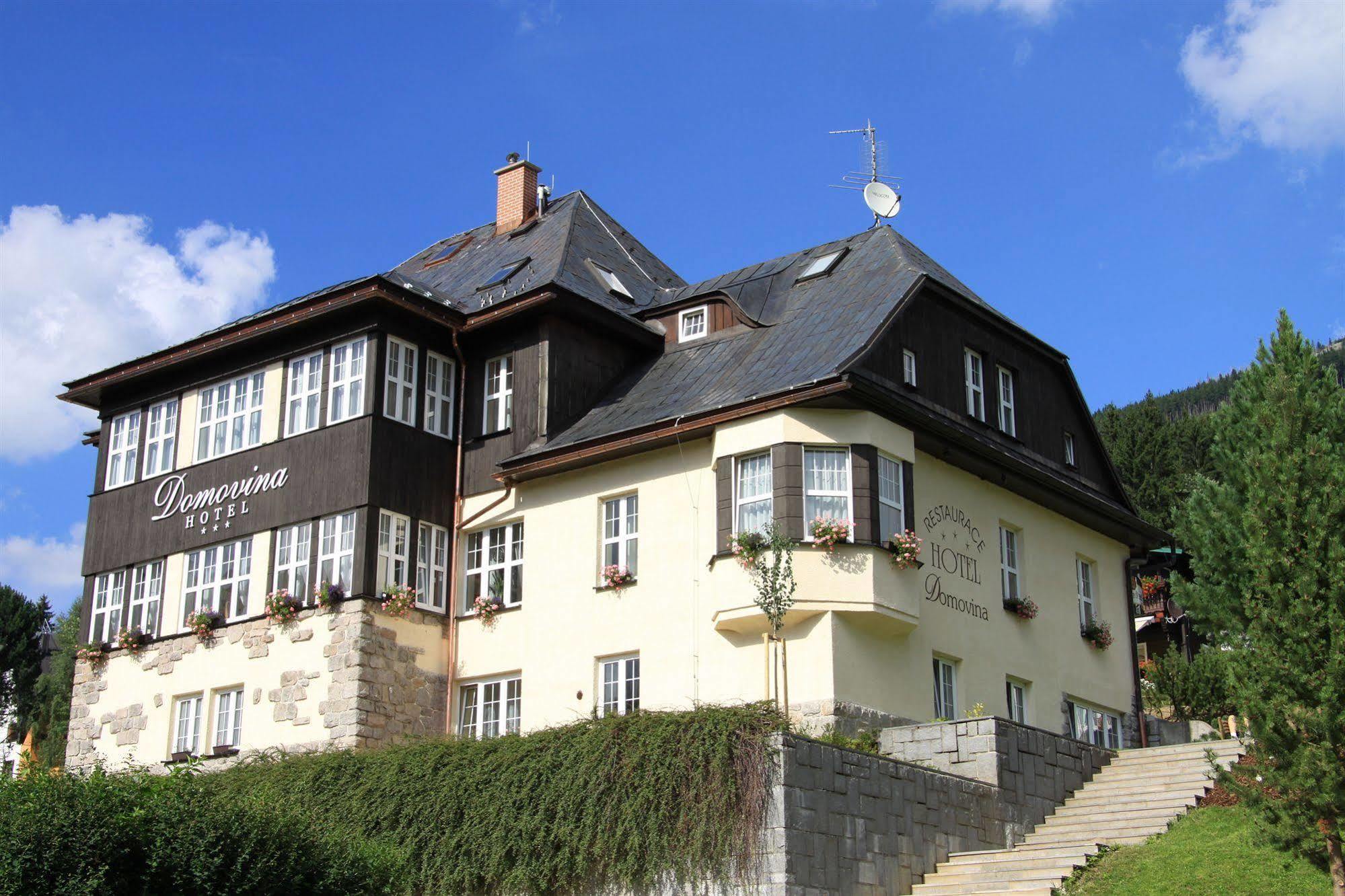 Hotel Lyzarska Bouda Domovina Špindlerŭv Mlýn Exterior foto